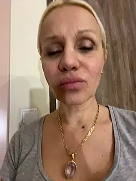 DeboraXporn online show from 04/30/26, 07:09