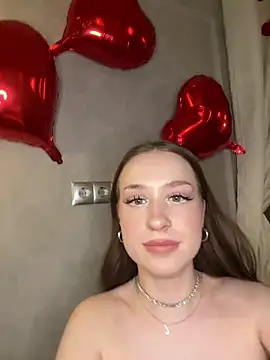 Snapshot of Jackie_White_ chatting on 02/20/25, 01:03 Jackie White  online show from 02/20/25, 01:03