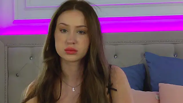 Snapshot of Jackie_White_ chatting on 09/13/25, 03:06 Jackie White  online show from 09/13/25, 03:06