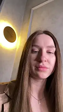 Jackie White  online show from 12/15/25, 02:38