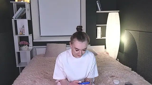 FeliceAldridge online show from 02/13/25, 11:04