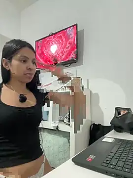 Snapshot of Valeedoll chatting on 02/13/26, 04:30 Valeedoll online show from 02/13/26, 04:30