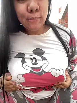 Snapshot of princesa_kim chatting on 03/02/25, 11:39 princesa kim online show from 03/02/25, 11:39