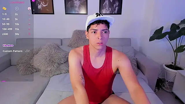 Snapshot of _JacobMiller__ chatting on 02/14/25, 08:26 JacobMiller online show from 02/14/25, 08:26