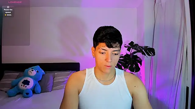 Snapshot of _JacobMiller__ chatting on 09/21/25, 11:17 JacobMiller online show from 09/21/25, 11:17