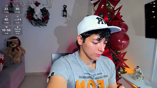 Snapshot of _JacobMiller__ chatting on 11/28/25, 05:32 JacobMiller online show from 11/28/25, 05:32