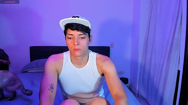 Snapshot of _JacobMiller__ chatting on 12/04/25, 10:18 JacobMiller online show from 12/04/25, 10:18