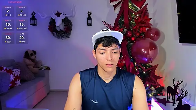 Snapshot of _JacobMiller__ chatting on 12/23/25, 05:27 JacobMiller online show from 12/23/25, 05:27