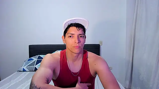 Snapshot of _JacobMiller__ chatting on 03/26/26, 01:44 JacobMiller online show from 03/26/26, 01:44