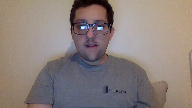 Snapshot of Milflover96 chatting on 02/18/25, 01:43 Milflover96 online show from 02/18/25, 01:43