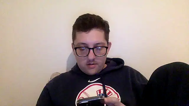 Snapshot of Milflover96 chatting on 02/19/25, 03:17 Milflover96 online show from 02/19/25, 03:17