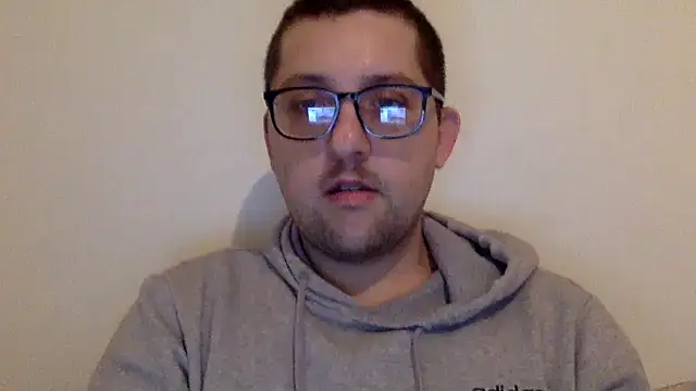 Snapshot of Milflover96 chatting on 02/22/25, 03:23 Milflover96 online show from 02/22/25, 03:23