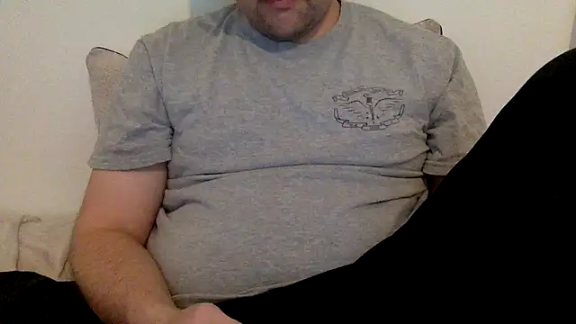 Snapshot of Milflover96 chatting on 02/24/25, 06:58 Milflover96 online show from 02/24/25, 06:58