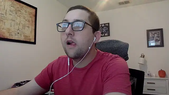 Snapshot of Milflover96 chatting on 03/05/25, 05:50 Milflover96 online show from 03/05/25, 05:50