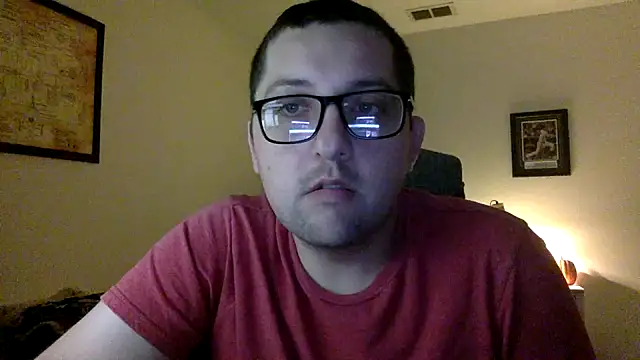 Snapshot of Milflover96 chatting on 03/06/25, 12:00 Milflover96 online show from 03/06/25, 12:00