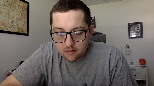 Snapshot of Milflover96 chatting on 03/06/25, 03:24 Milflover96 online show from 03/06/25, 03:24