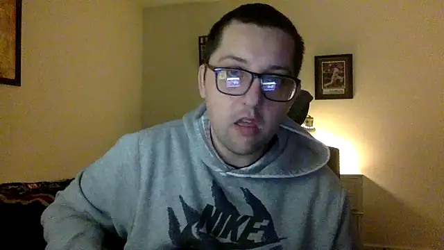 Snapshot of Milflover96 chatting on 03/12/25, 01:14 Milflover96 online show from 03/12/25, 01:14