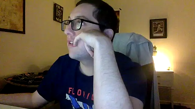 Snapshot of Milflover96 chatting on 03/21/25, 01:56 Milflover96 online show from 03/21/25, 01:56