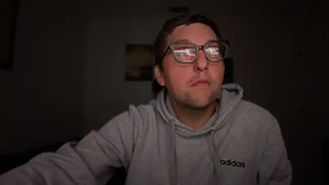 Snapshot of Milflover96 chatting on 11/02/25, 09:22 Milflover96 online show from 11/02/25, 09:22