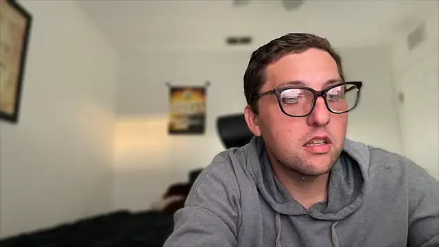 Snapshot of Milflover96 chatting on 11/04/25, 10:20 Milflover96 online show from 11/04/25, 10:20