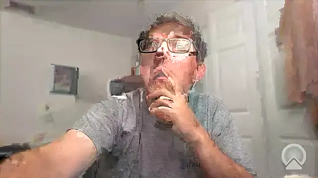 Snapshot of Milflover96 chatting on 03/14/26, 07:30 Milflover96 online show from 03/14/26, 07:30