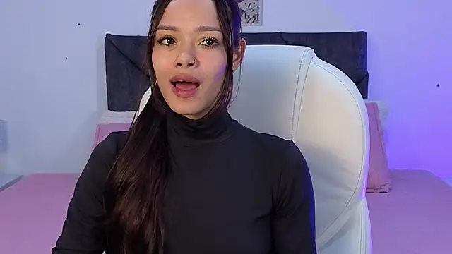 sara sharma  online show from 11/13/25, 04:28