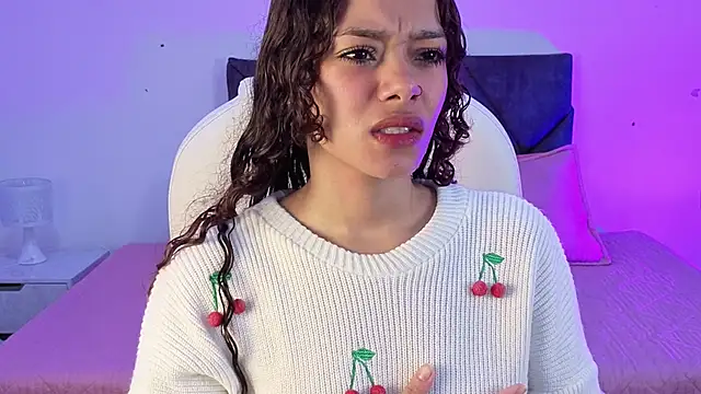 sara sharma  online show from 11/26/25, 01:23