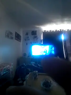 Snapshot of ser79472 chatting on 10/20/25, 08:09 ser79472 online show from 10/20/25, 08:09