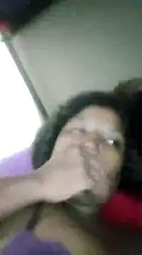 Snapshot of Coco_Nile chatting on 02/13/25, 12:24 Coco Nile online show from 02/13/25, 12:24