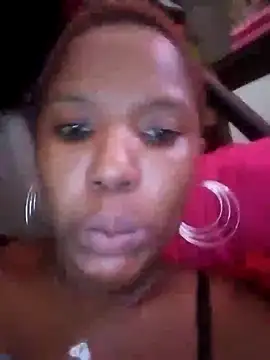 Snapshot of Coco_Nile chatting on 02/25/25, 02:44 Coco Nile online show from 02/25/25, 02:44