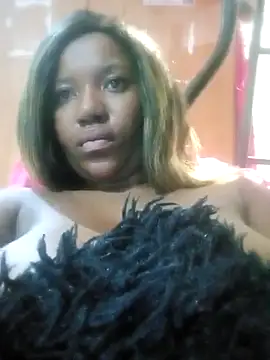 Snapshot of Coco_Nile chatting on 03/05/25, 01:31 Coco Nile online show from 03/05/25, 01:31