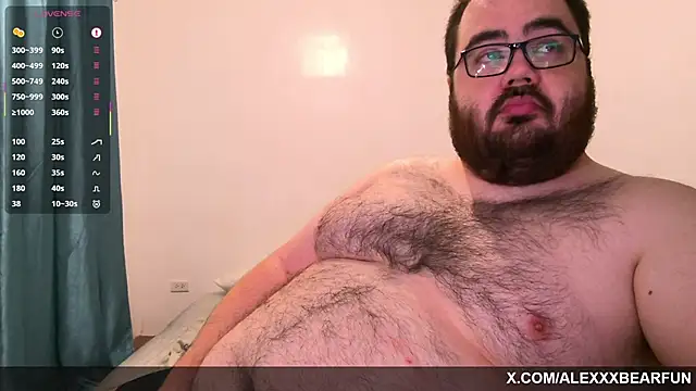 Snapshot of alexxxbear chatting on 02/20/26, 09:59 alexxxbear online show from 02/20/26, 09:59