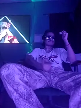 Snapshot of Chris_MaVe_ chatting on 03/23/26, 05:33 Chris MaVe online show from 03/23/26, 05:33