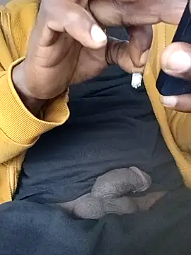 Snapshot of birdg chatting on 03/15/26, 04:57 birdg online show from 03/15/26, 04:57