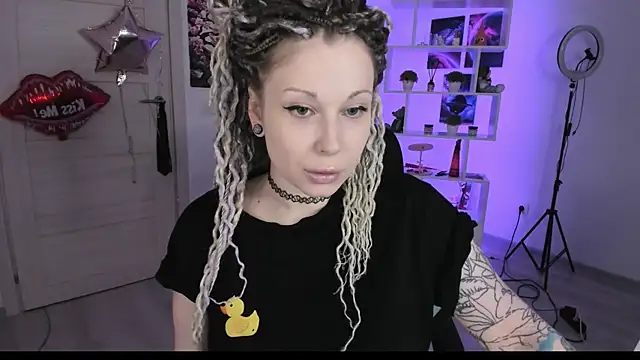 HoneySallyMoore online show from 09/25/25, 04:00