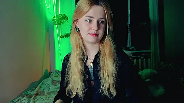 Alexa Pirs online show from 03/14/25, 10:38