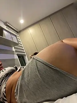 Scarlett-LS online show from 02/20/25, 04:39