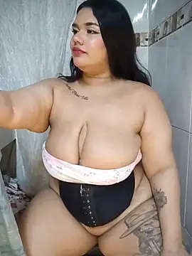 Snapshot of nikki_grey chatting on 03/23/25, 08:26 nikki grey online show from 03/23/25, 08:26