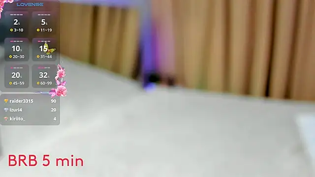 Snapshot of Linit_ chatting on 02/26/25, 11:59 Linit online show from 02/26/25, 11:59