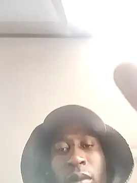 Snapshot of machinery98ron chatting on 12/22/25, 10:34 machinery98ron online show from 12/22/25, 10:34