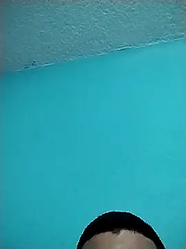 Snapshot of Luiyi1997 chatting on 02/23/25, 01:46 Luiyi1997 online show from 02/23/25, 01:46