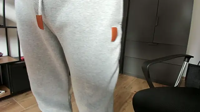 Snapshot of molicaremolicare chatting on 02/06/26, 11:46 molicaremolicare online show from 02/06/26, 11:46