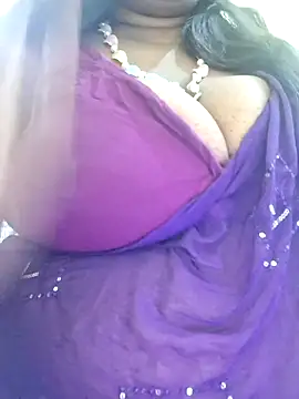 SX-JUHI online show from 11/11/25, 02:06