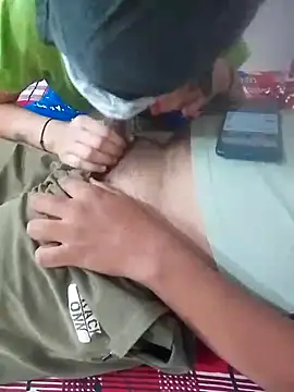 Snapshot of DesiVillageBaby chatting on 03/20/25, 07:14 DesiVillageBaby online show from 03/20/25, 07:14