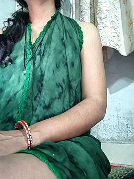 Snapshot of lovely----bhabhi chatting on 03/21/26, 10:13 lovely----bhabhi online show from 03/21/26, 10:13