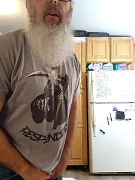 Snapshot of HardSteele97 chatting on 10/30/25, 07:47 HardSteele97 online show from 10/30/25, 07:47