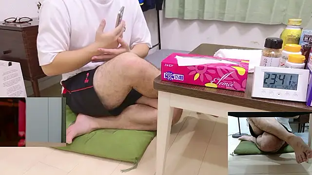 Snapshot of YARASERO-kun chatting on 09/18/25, 02:41 YARASERO-kun online show from 09/18/25, 02:41