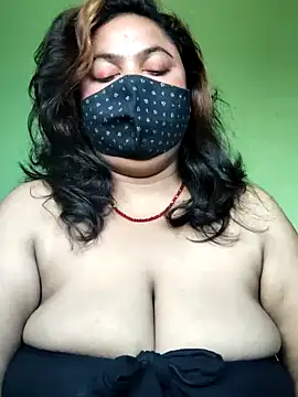 rani130 online show from 10/17/25, 01:31