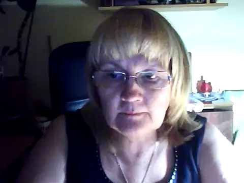 Snapshot of Violet5364 chatting on 02/13/25, 07:31 Violet5364 online show from 02/13/25, 07:31