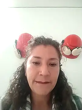 Snapshot of Cielo_carpentier69 chatting on 04/20/26, 03:37 Cielo carpentier69 online show from 04/20/26, 03:37